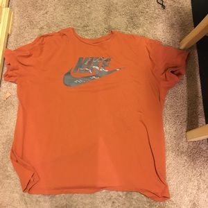 Nike shirt men’s xxl